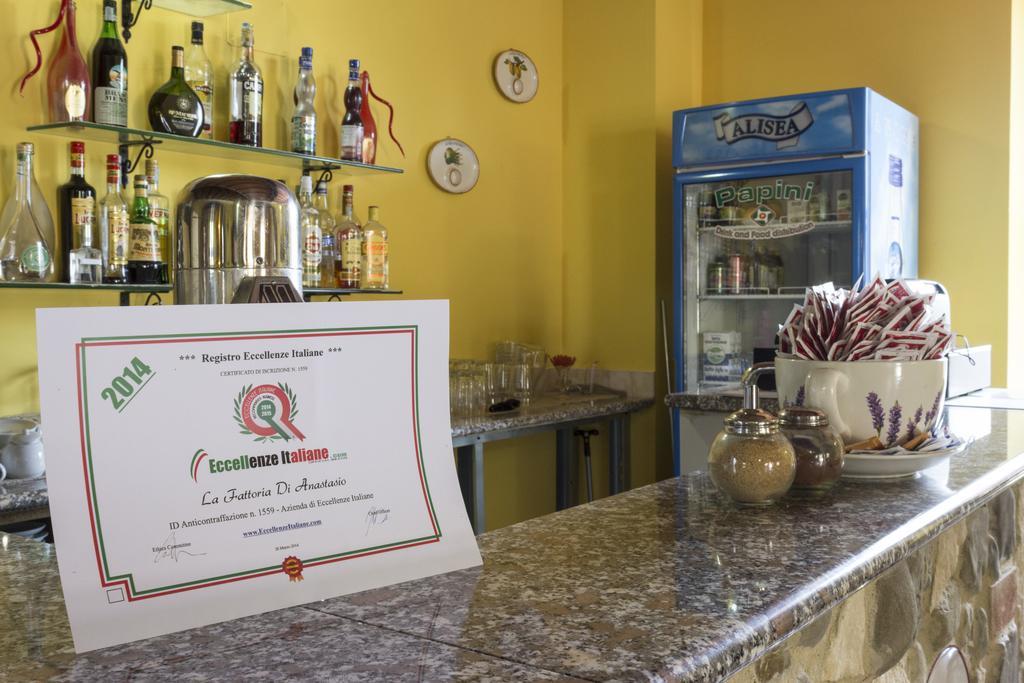 Contignano Country House La Fattoria Bellandi المظهر الخارجي الصورة