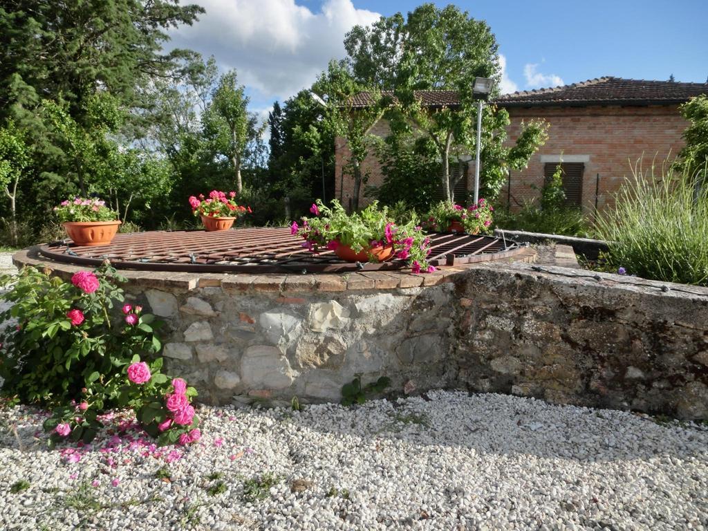Contignano Country House La Fattoria Bellandi المظهر الخارجي الصورة